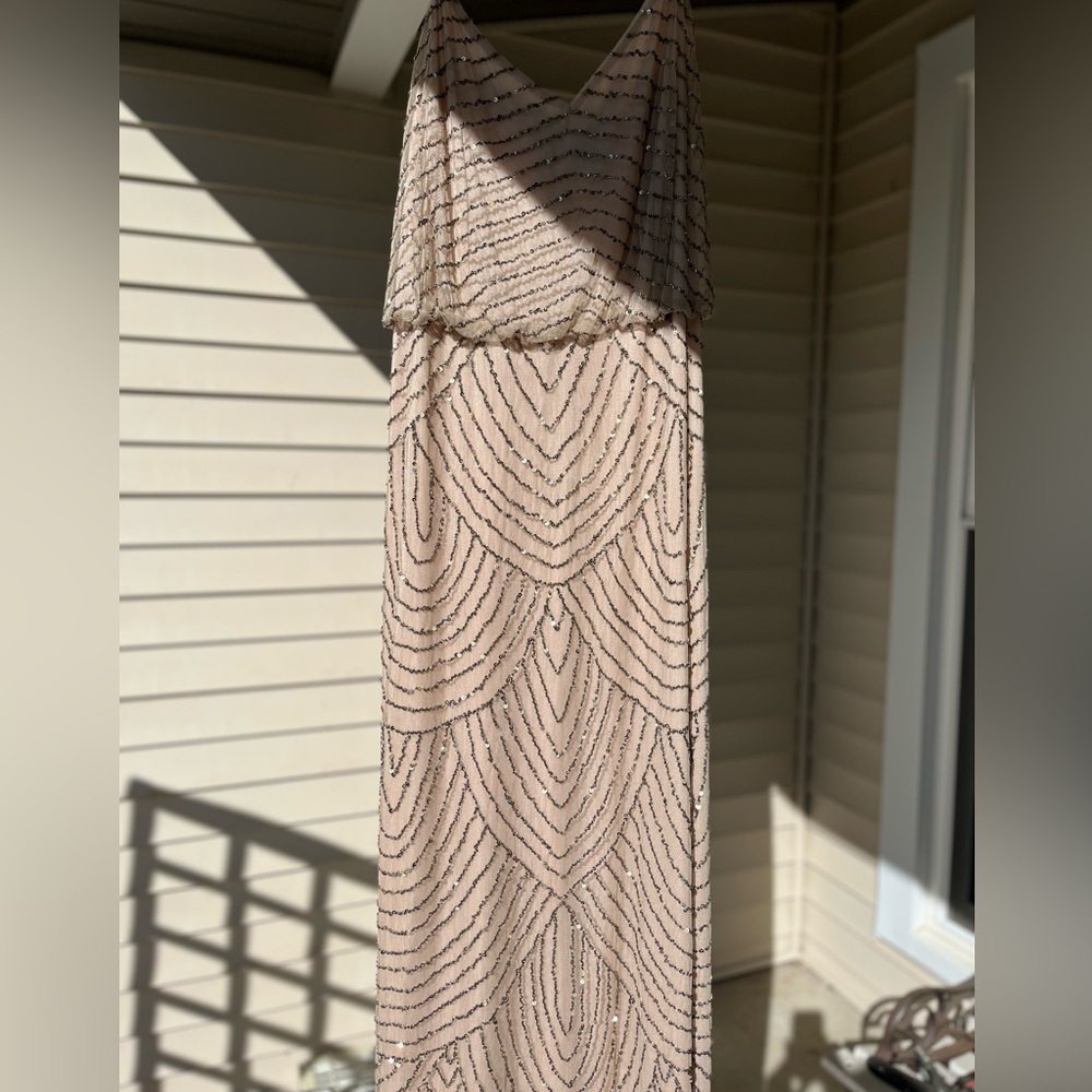 ADRIANNA PAPELL ART DECO BEADED BLOUSON GOWN IN TAUPE PINK SIZE 16 - Picture 16 of 17